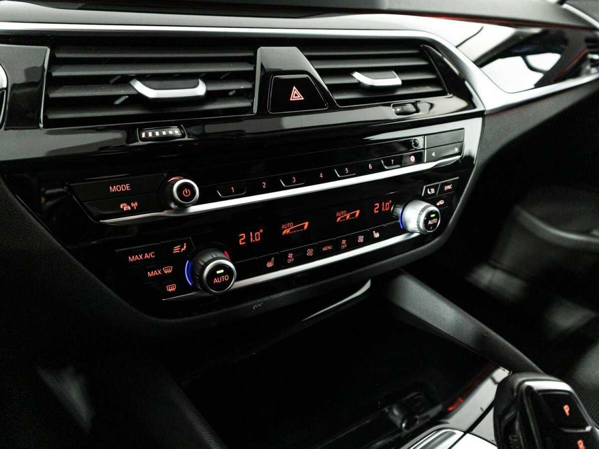 BMW 5 серии с пробегом — 2019 год. Фото: #18