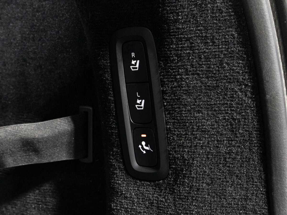 Volvo V90 Cross Country с пробегом — 2019 год. Фото: #22