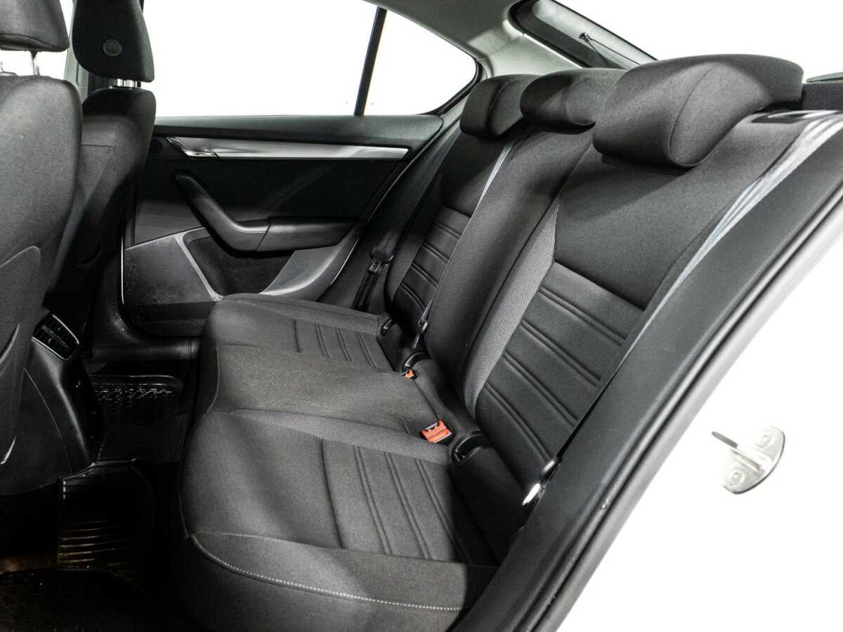 Skoda Octavia с пробегом — 2019 год. Фото: #9