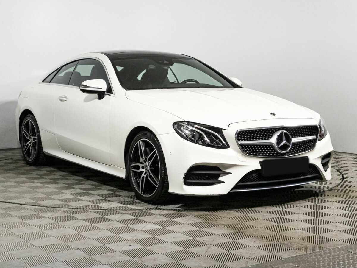 Mercedes-Benz E-Класс с пробегом — 2019 год. Фото: #2