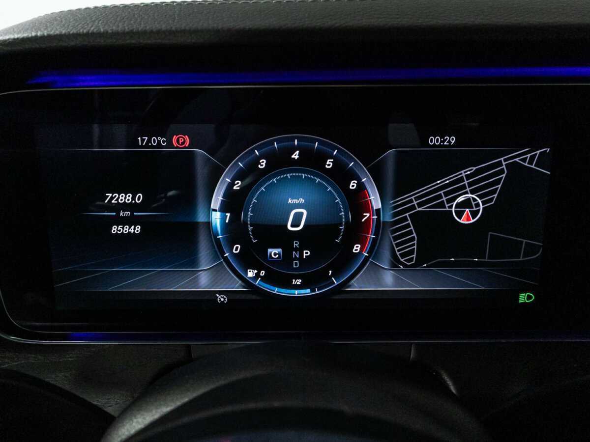 Mercedes-Benz E-Класс с пробегом — 2019 год. Фото: #11