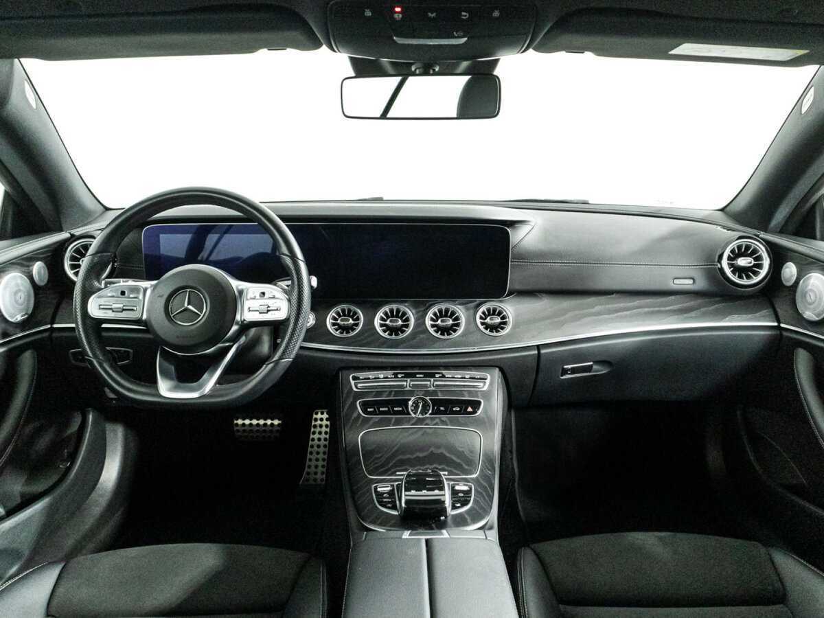 Mercedes-Benz E-Класс с пробегом — 2019 год. Фото: #12