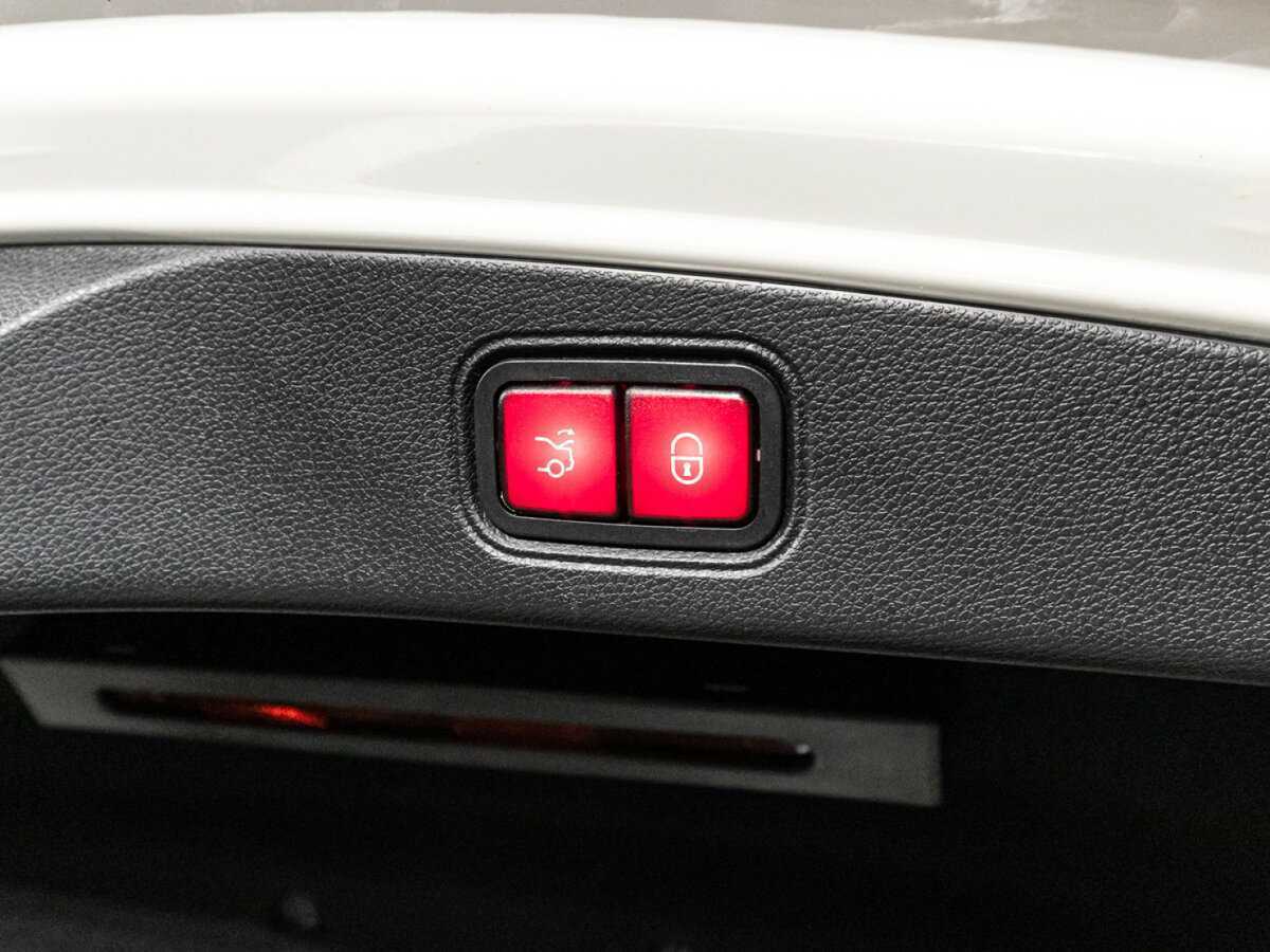 Mercedes-Benz E-Класс с пробегом — 2019 год. Фото: #29