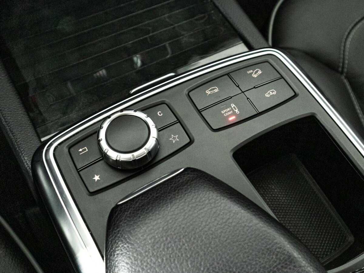 Mercedes-Benz GL-Класс с пробегом — 2013 год. Фото: #19