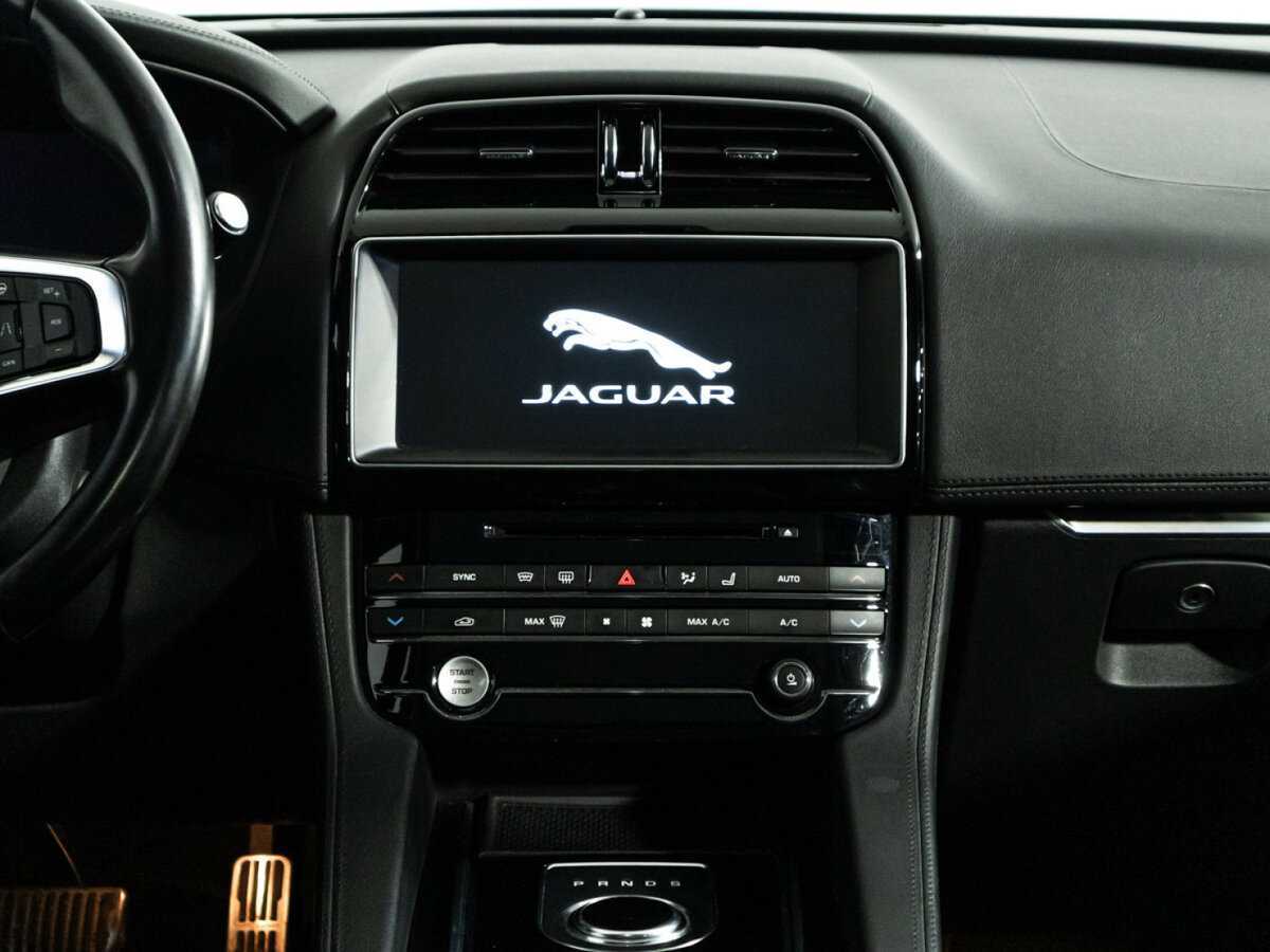 Jaguar F-Pace с пробегом — 2019 год. Фото: #13