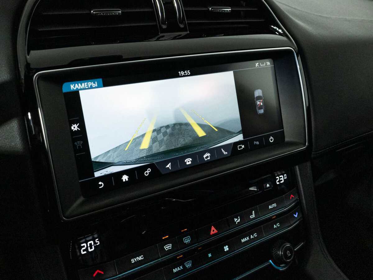 Jaguar F-Pace с пробегом — 2019 год. Фото: #15