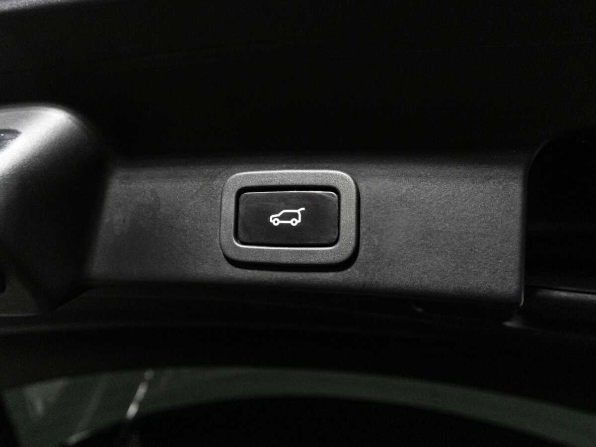 Jaguar F-Pace с пробегом — 2019 год. Фото: #24