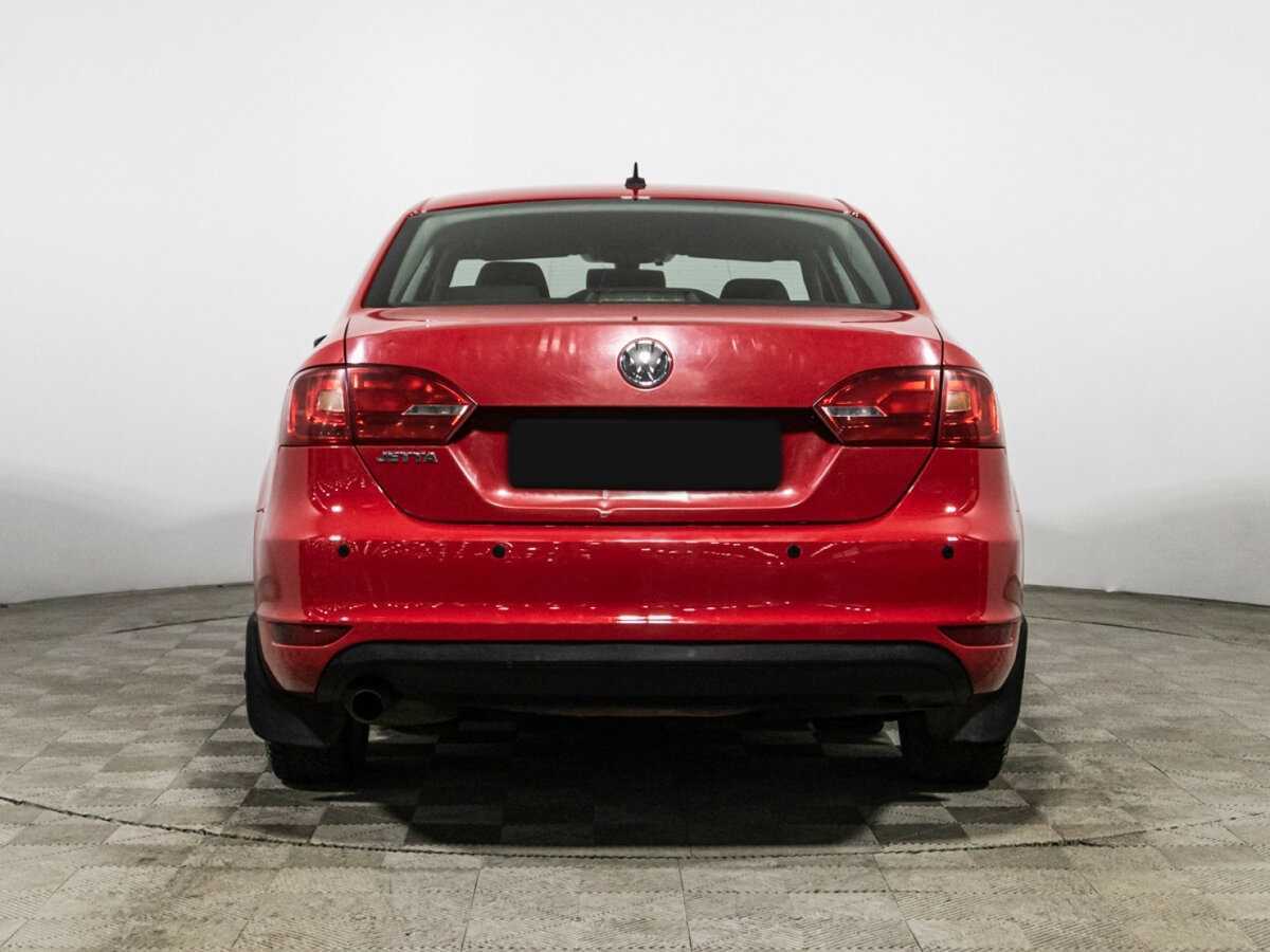 Volkswagen Jetta с пробегом — 2012 год. Фото: #5