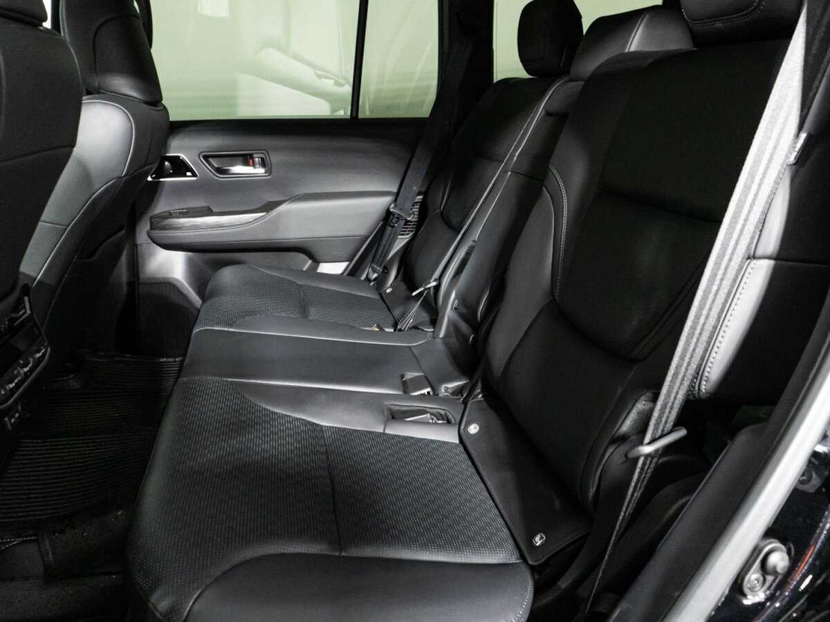 Toyota Land Cruiser с пробегом — 2021 год. Фото: #9