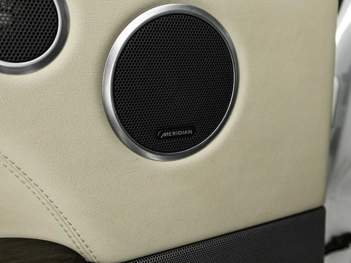 Land Rover Range Rover Sport с пробегом — 2015 год. Фото: #24