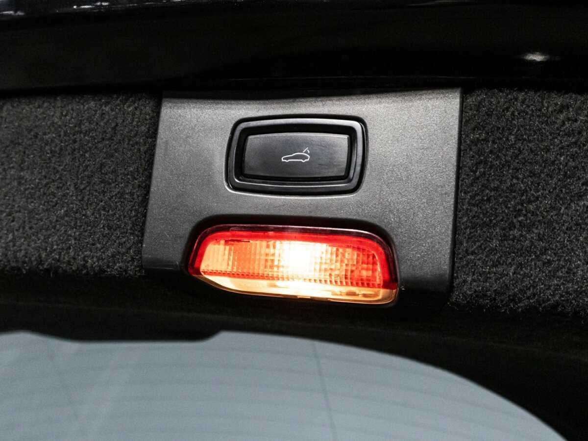 Porsche Cayenne с пробегом — 2010 год. Фото: #21