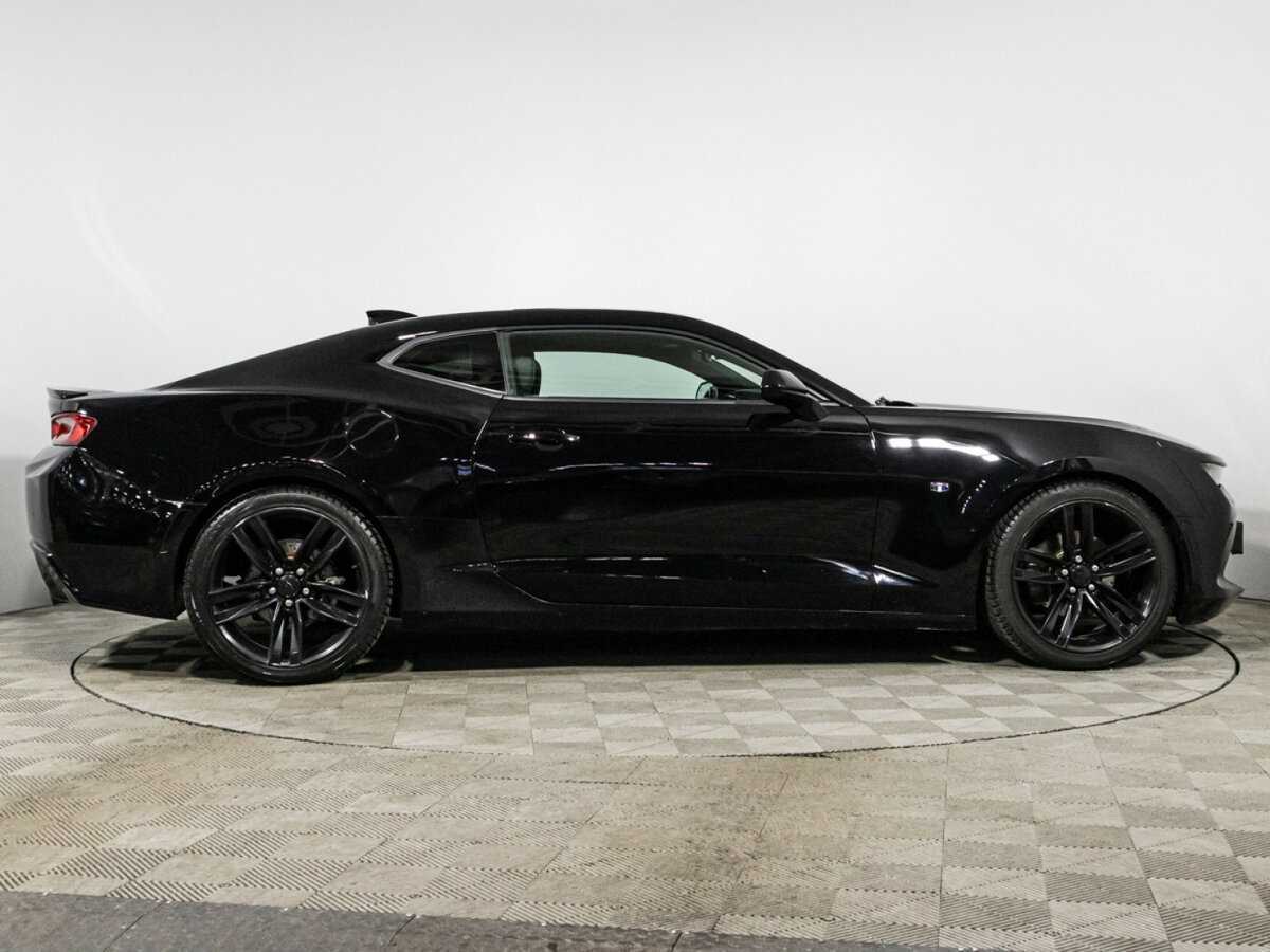 Chevrolet Camaro с пробегом — 2016 год. Фото: #3