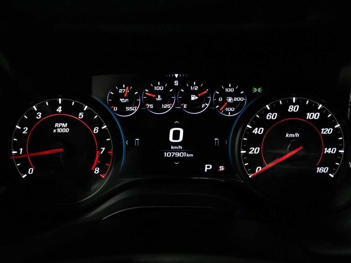 Chevrolet Camaro с пробегом — 2016 год. Фото: #11