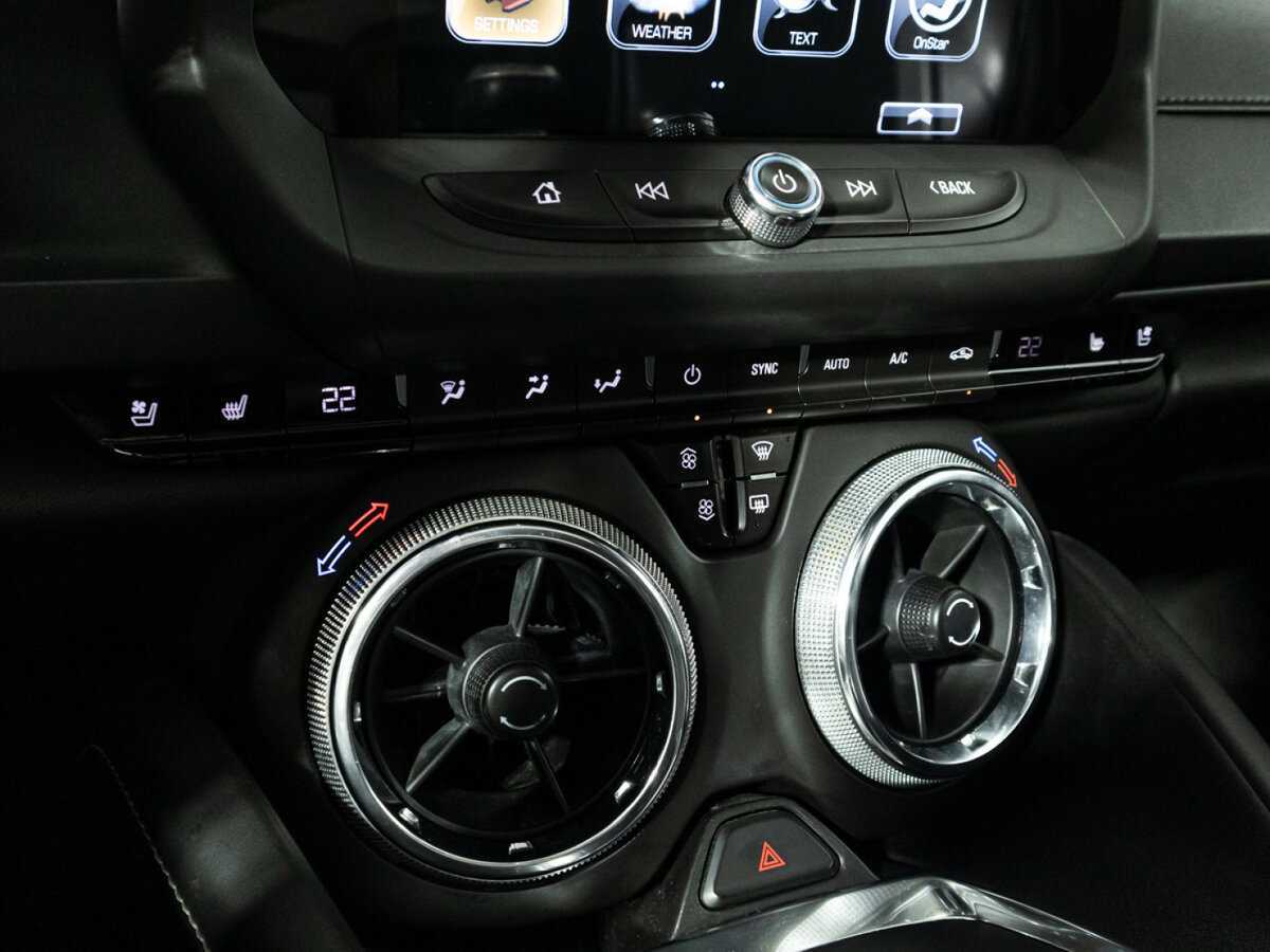 Chevrolet Camaro с пробегом — 2016 год. Фото: #16