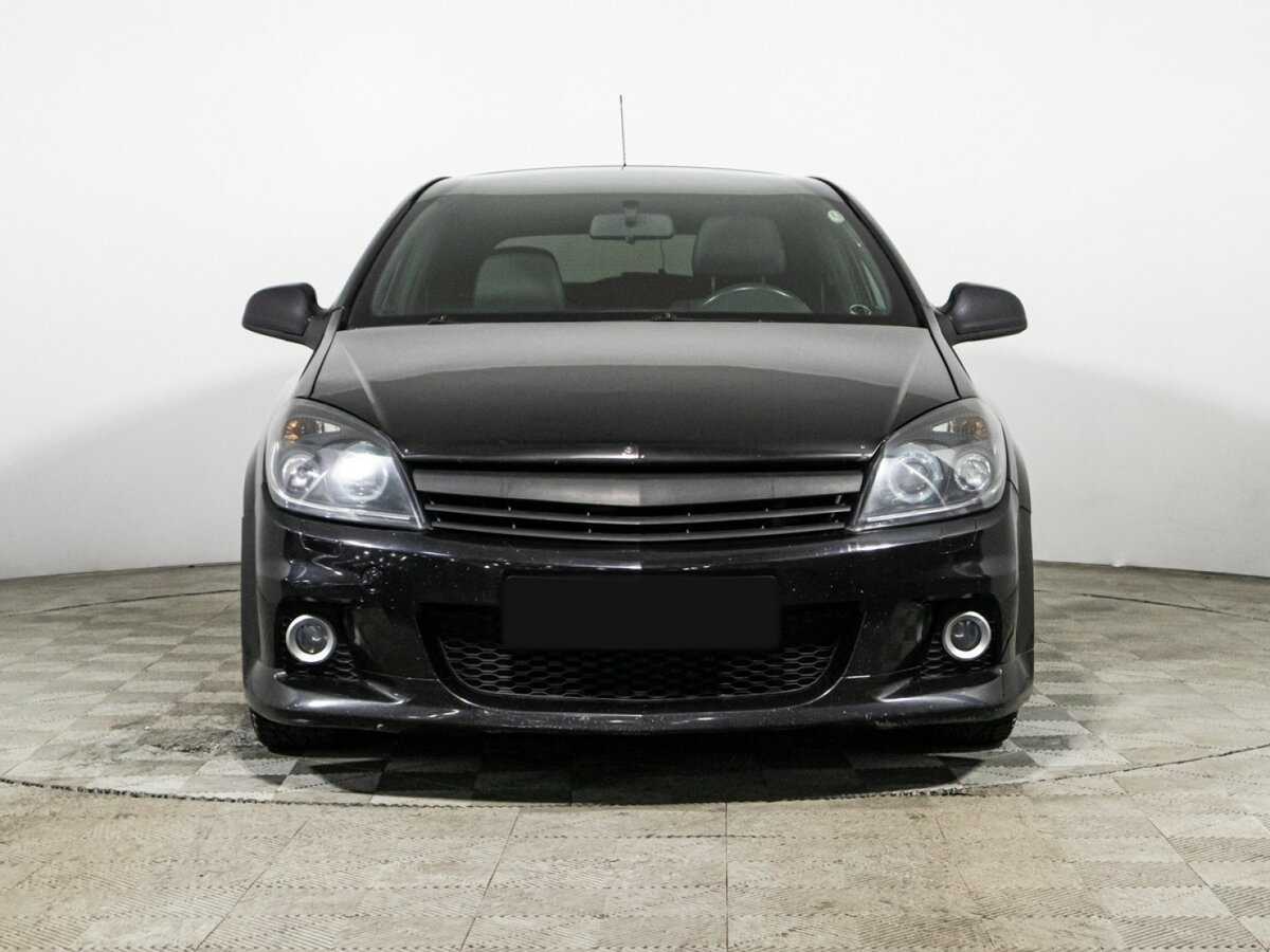 Opel Astra с пробегом — 2010 год. Фото: #1