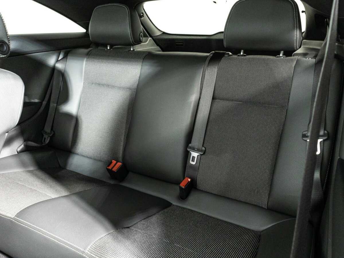 Opel Astra с пробегом — 2010 год. Фото: #9