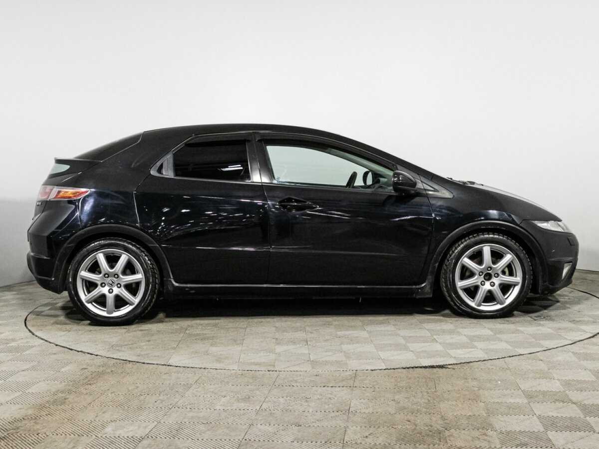 Honda Civic с пробегом — 2006 год. Фото: #3