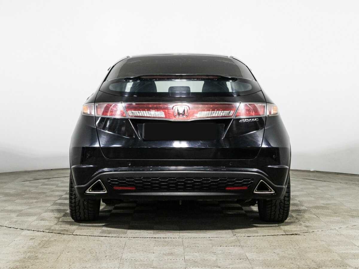 Honda Civic с пробегом — 2006 год. Фото: #5