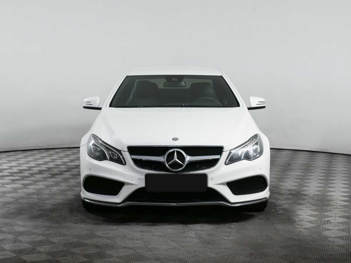 Mercedes-Benz E-Класс с пробегом — 2014 год. Фото: #1