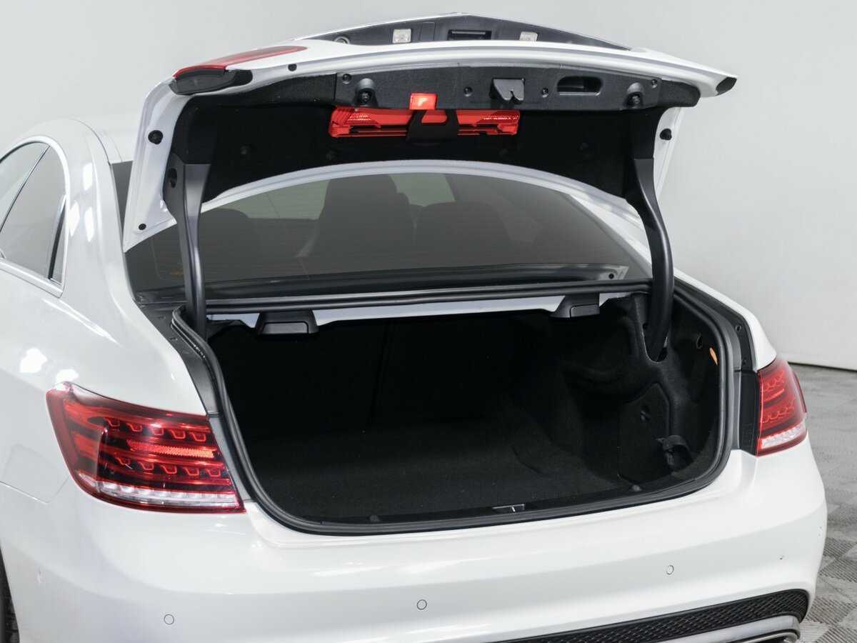 Mercedes-Benz E-Класс с пробегом — 2014 год. Фото: #6