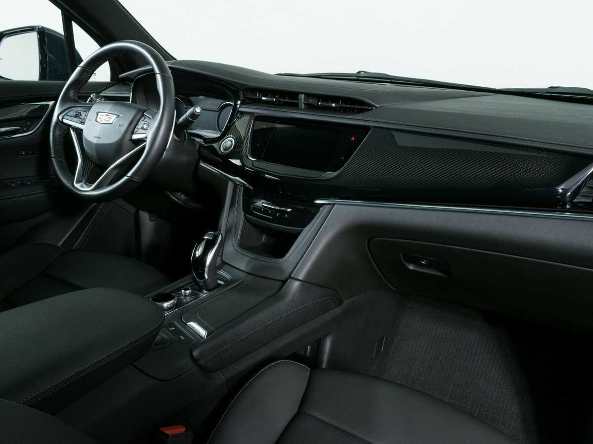 Cadillac XT6 с пробегом — 2021 год. Фото: #11