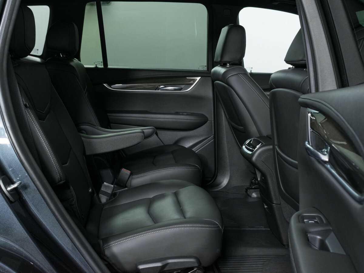 Cadillac XT6 с пробегом — 2021 год. Фото: #13