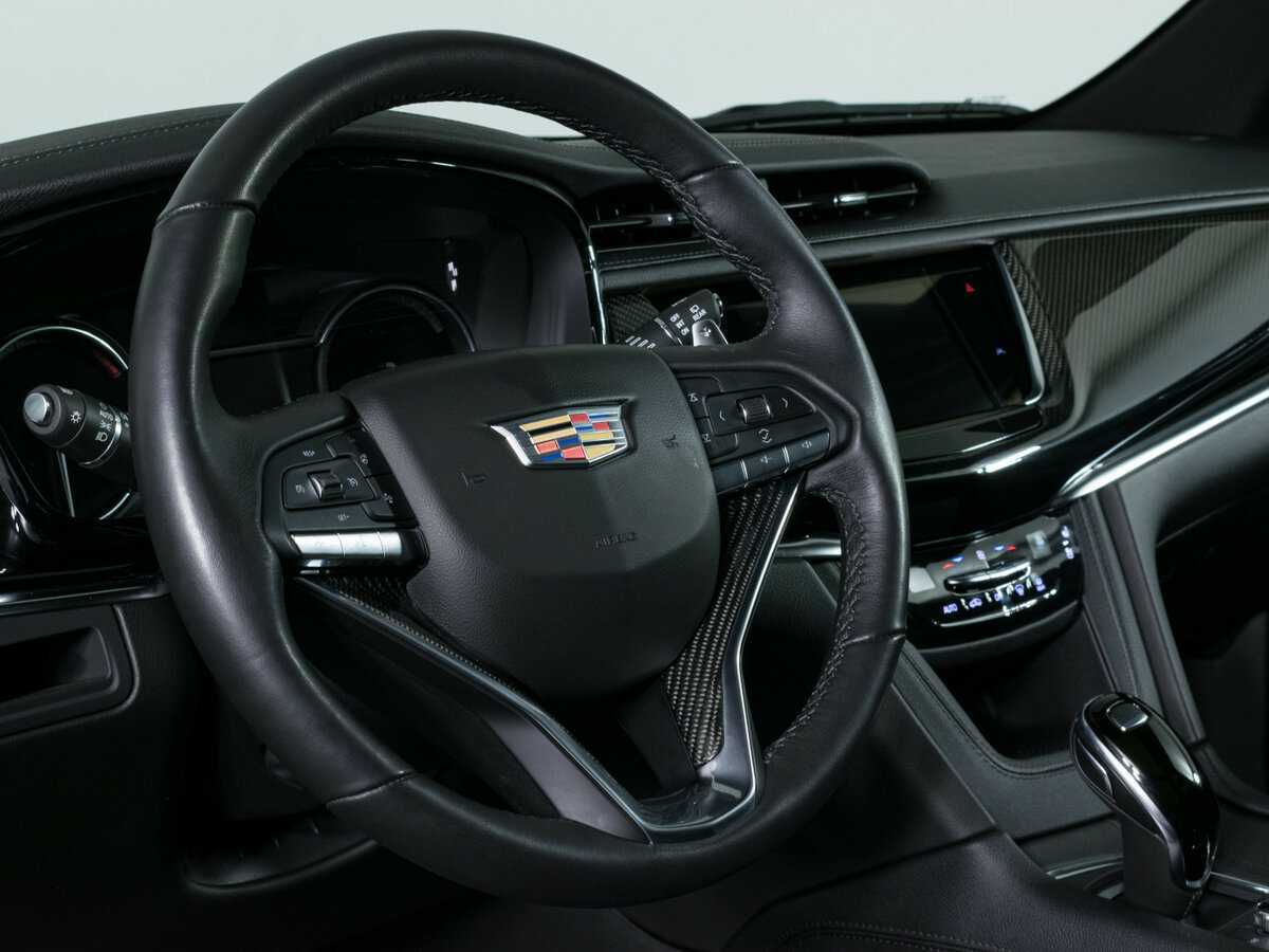 Cadillac XT6 с пробегом — 2021 год. Фото: #17