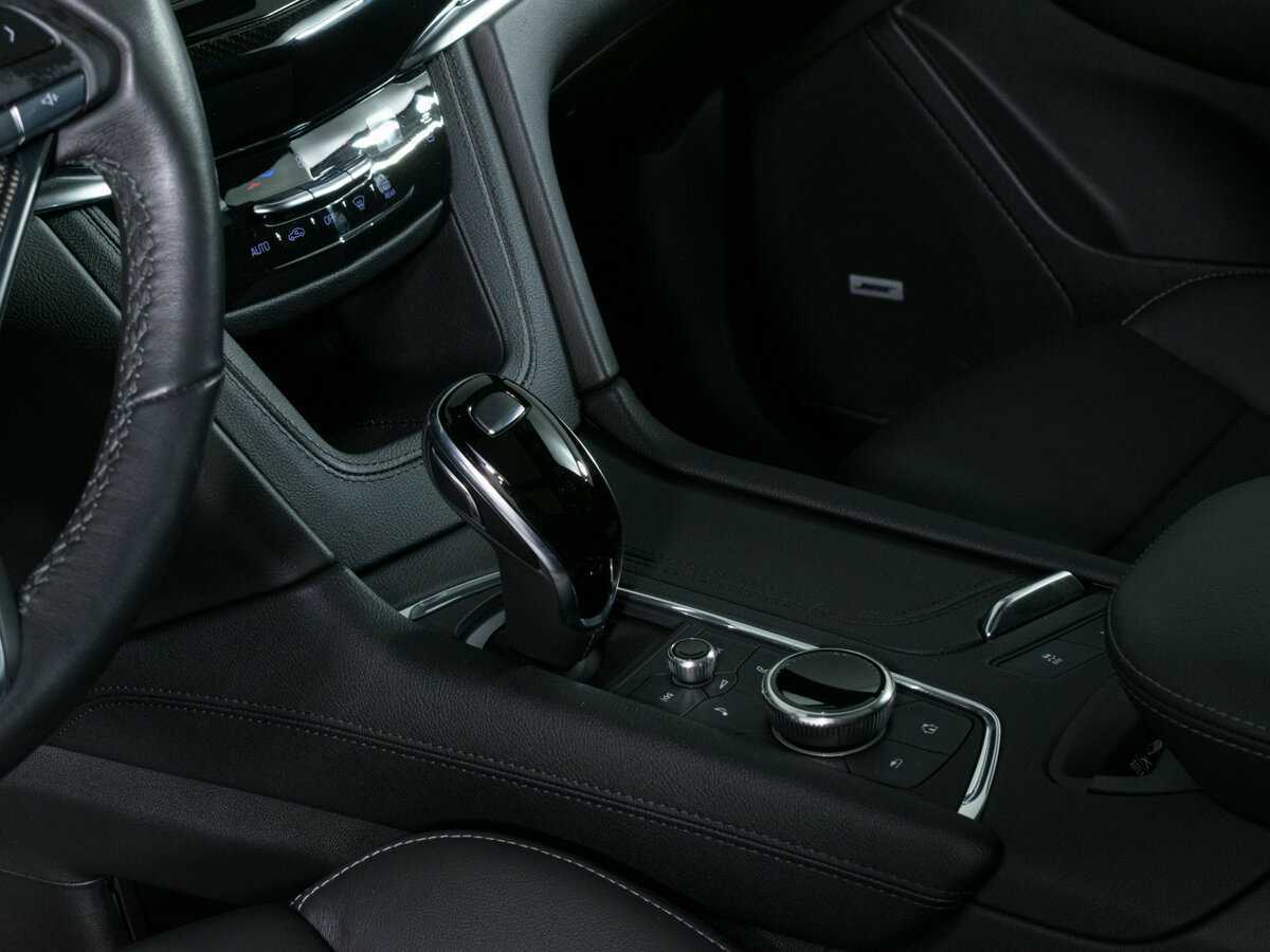 Cadillac XT6 с пробегом — 2021 год. Фото: #19