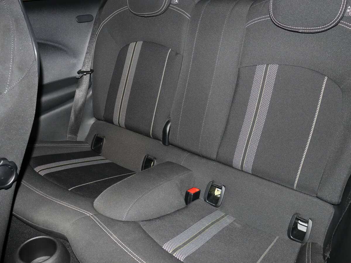 Mini Hatch с пробегом — 2017 год. Фото: #6