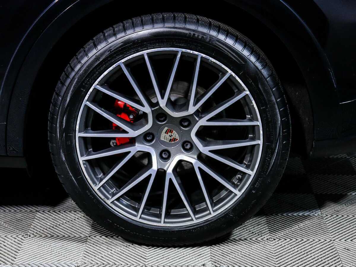 Porsche Cayenne с пробегом — 2018 год. Фото: #14