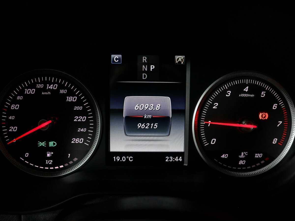 Mercedes-Benz GLC Coupe с пробегом — 2018 год. Фото: #7