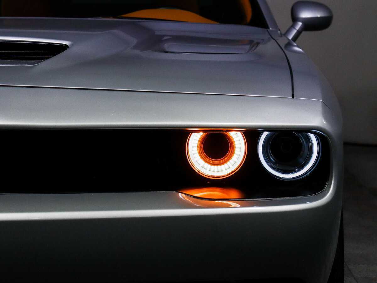 Dodge Challenger с пробегом — 2022 год. Фото: #20