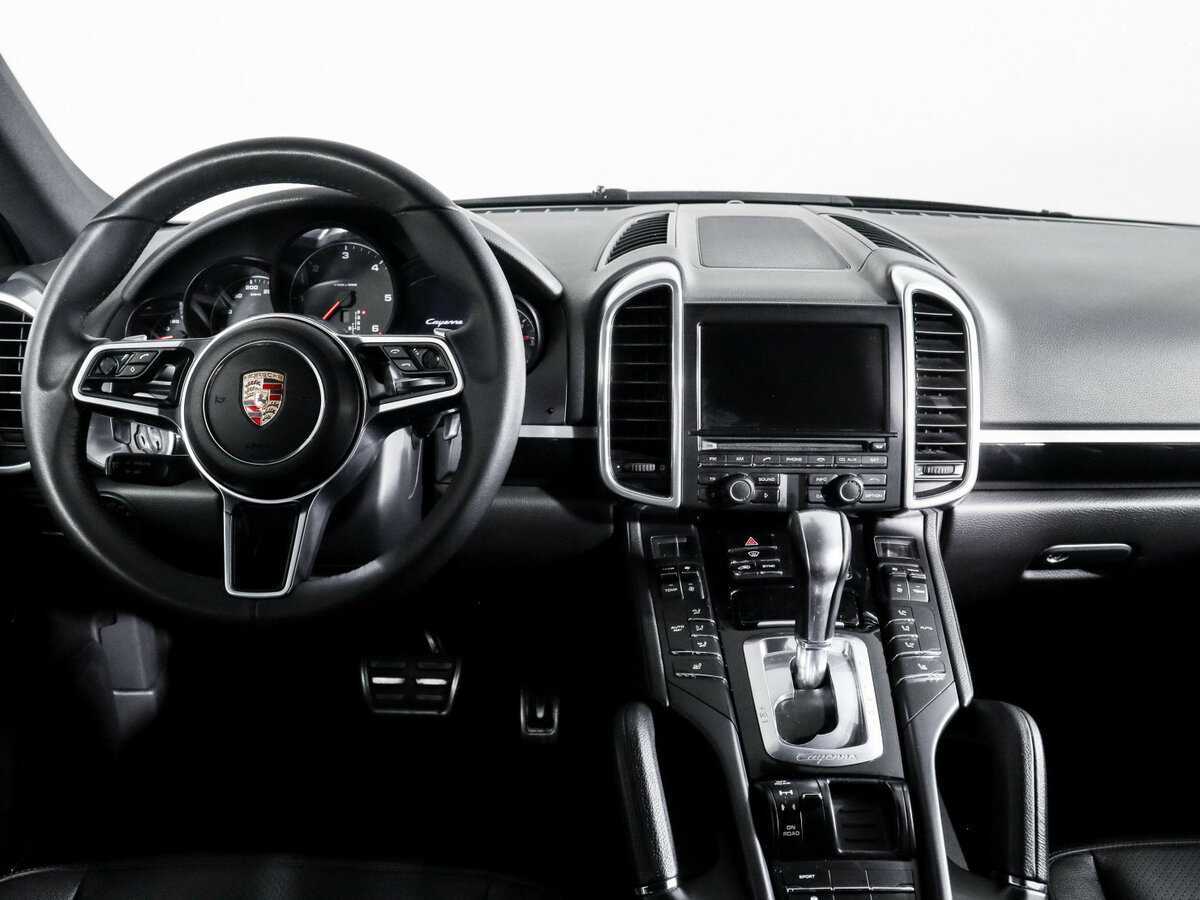 Porsche Cayenne с пробегом — 2014 год. Фото: #11