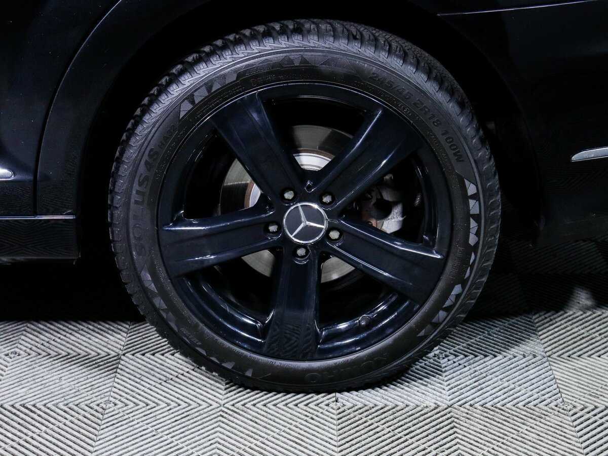 Mercedes-Benz S-Класс с пробегом — 2012 год. Фото: #11