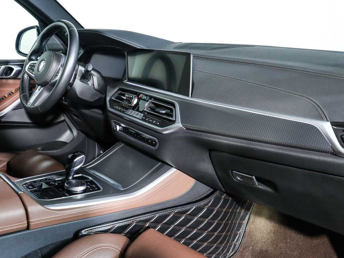 BMW X5 с пробегом — 2022 год. Фото: #5