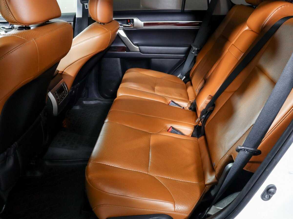 Lexus GX с пробегом — 2014 год. Фото: #6