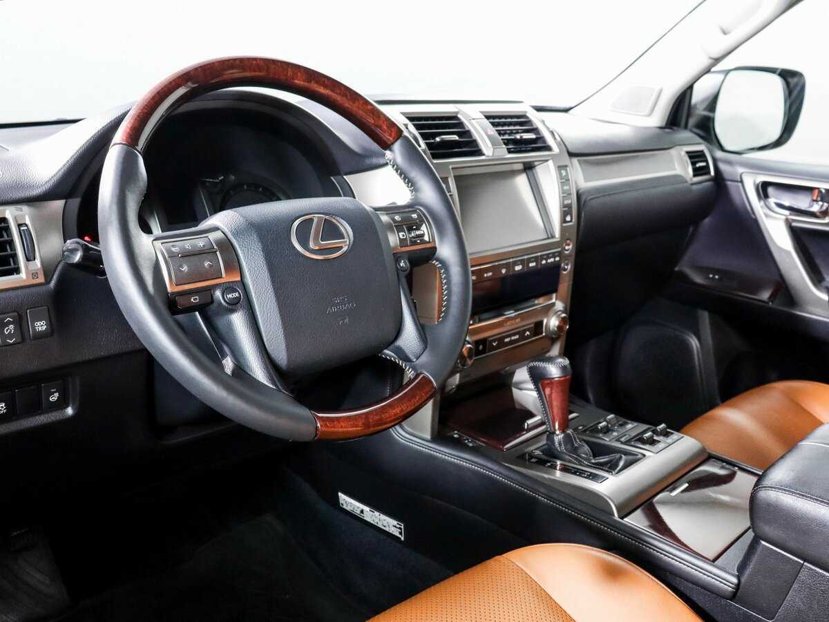 Lexus GX с пробегом — 2014 год. Фото: #10