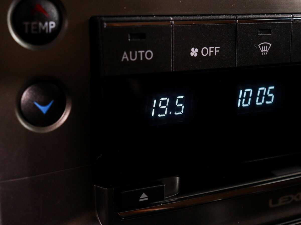 Lexus GX с пробегом — 2014 год. Фото: #16