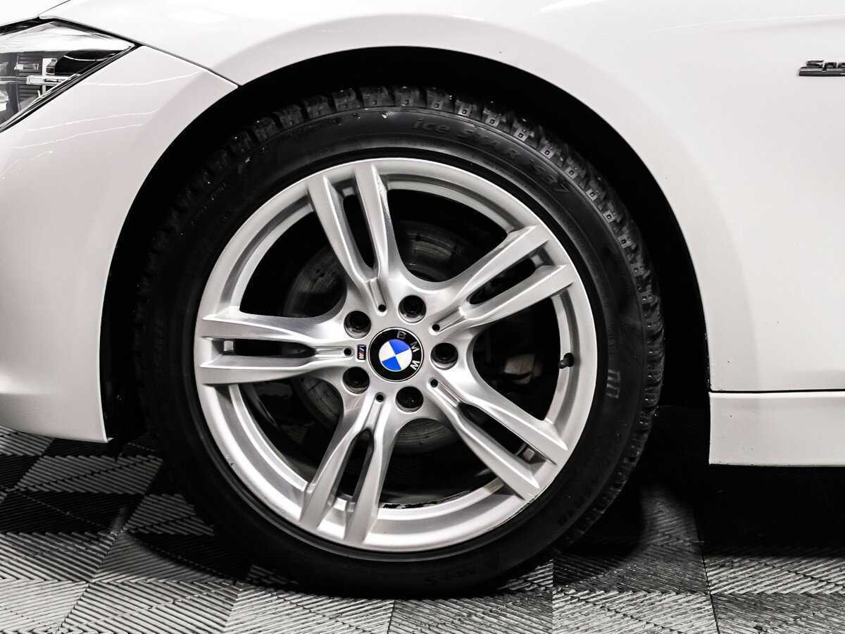 BMW 3 серии с пробегом — 2016 год. Фото: #15