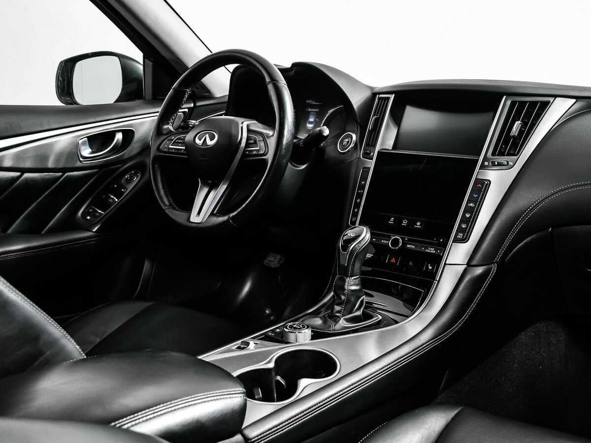 Infiniti Q50 с пробегом — 2018 год. Фото: #8