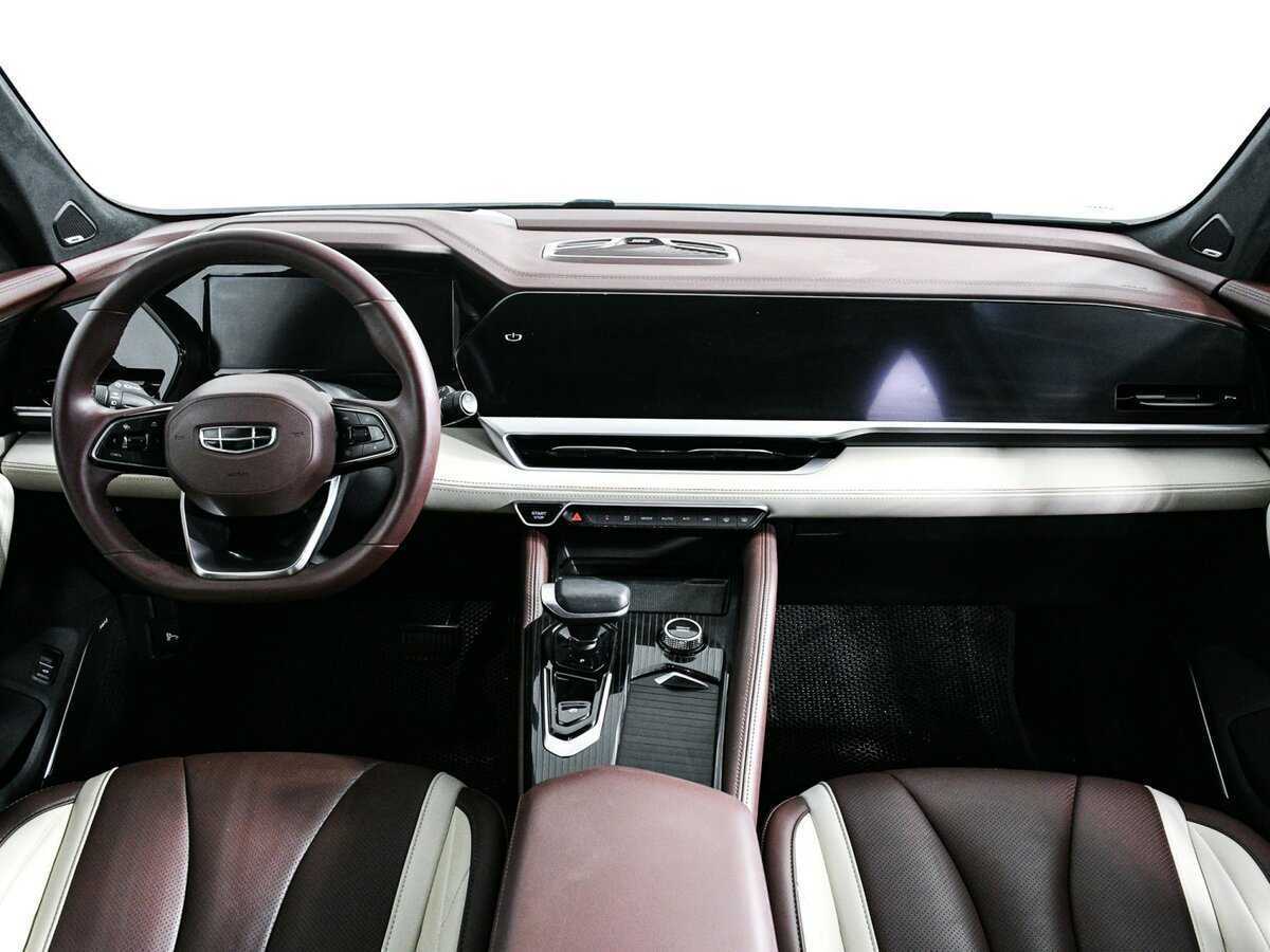 Geely Monjaro с пробегом — 2023 год. Фото: #10