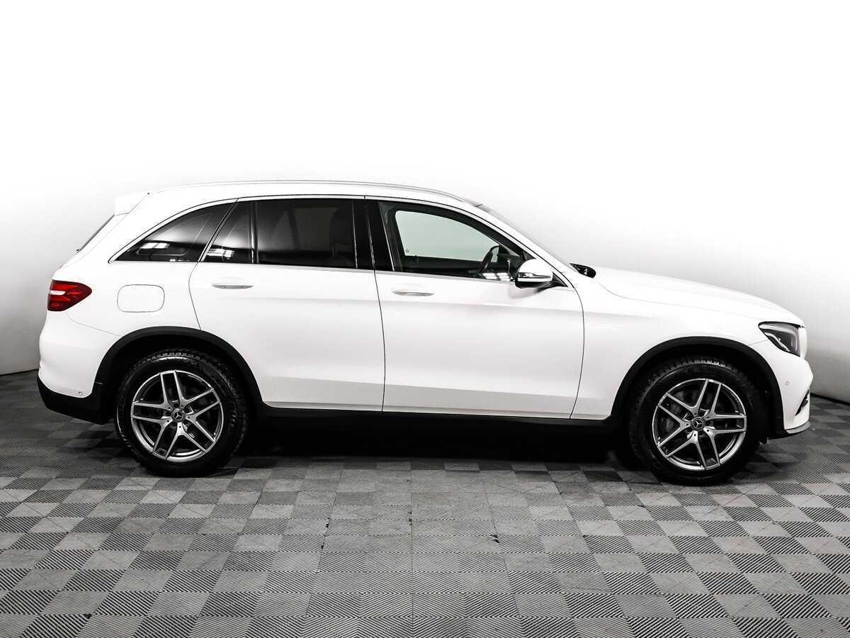 Mercedes-Benz GLC с пробегом — 2018 год. Фото: #3