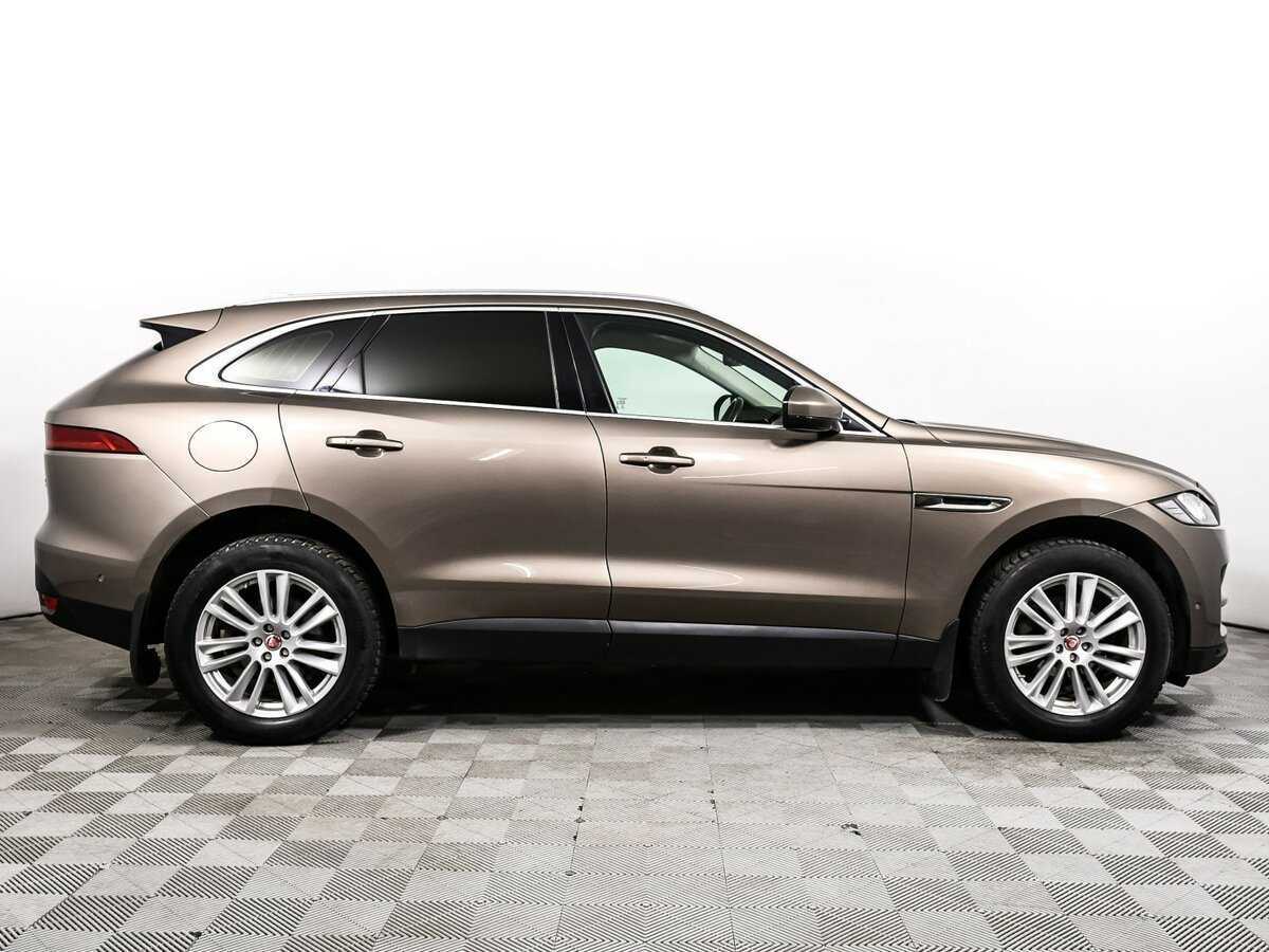 Jaguar F-Pace с пробегом — 2016 год. Фото: #3