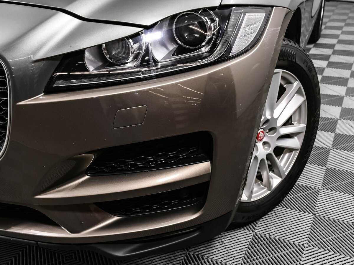 Jaguar F-Pace с пробегом — 2016 год. Фото: #14