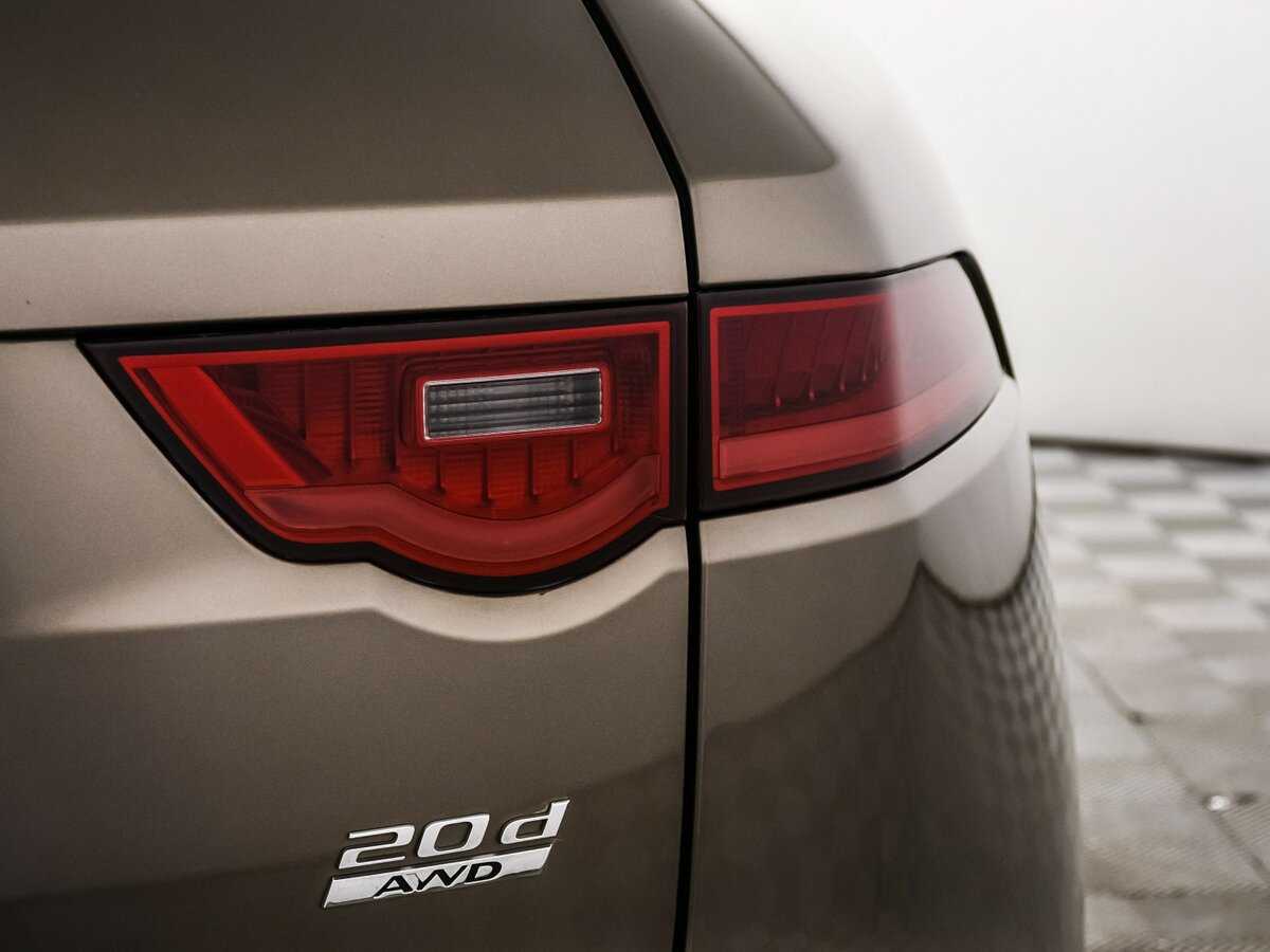 Jaguar F-Pace с пробегом — 2016 год. Фото: #17