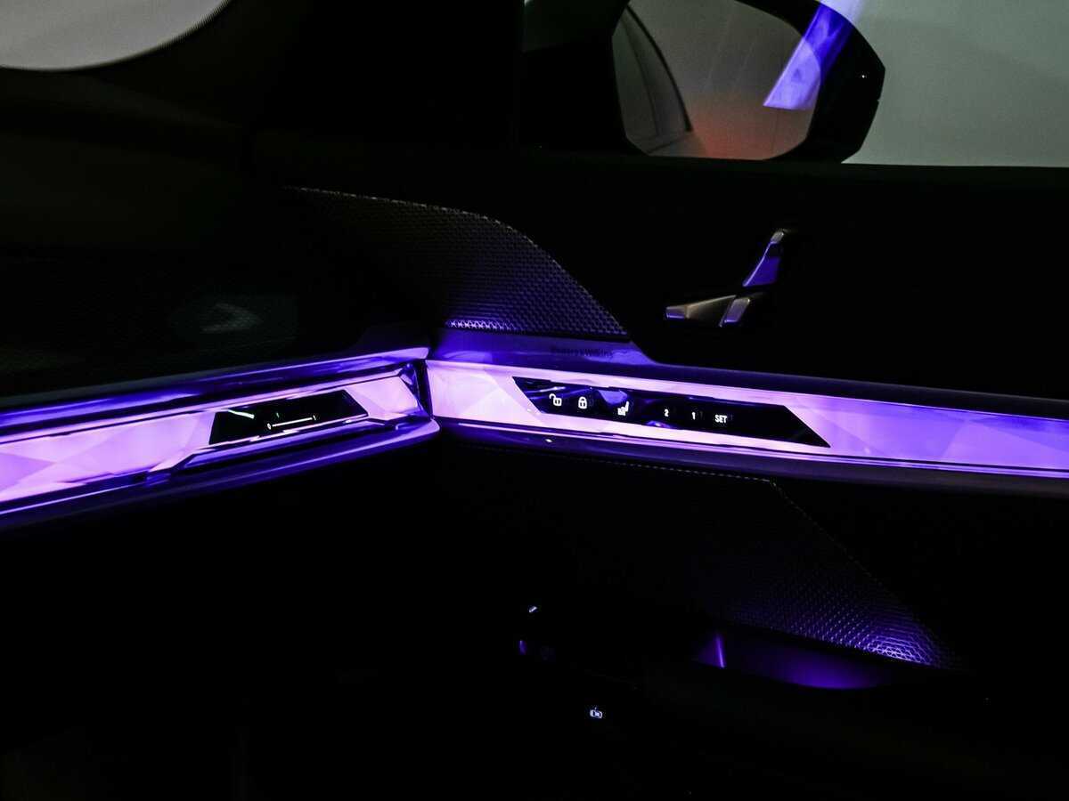 BMW 7 серии с пробегом — 2023 год. Фото: #21