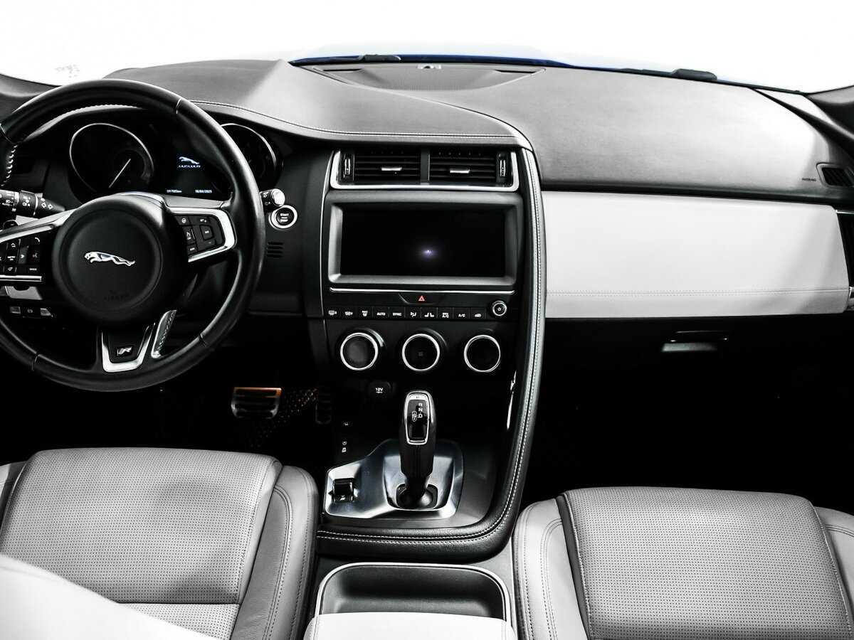 Jaguar E-Pace с пробегом — 2018 год. Фото: #10