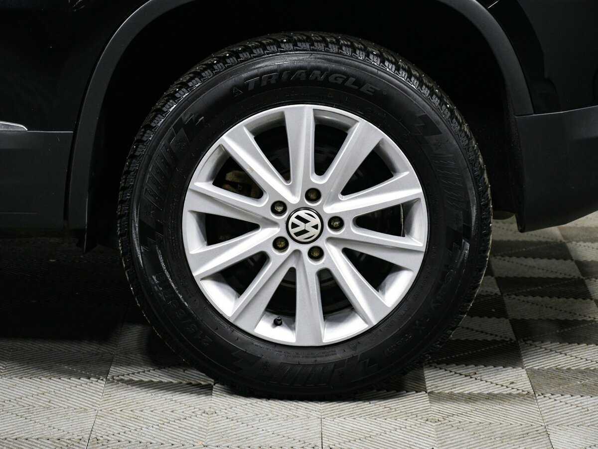 Volkswagen Tiguan с пробегом — 2011 год. Фото: #13