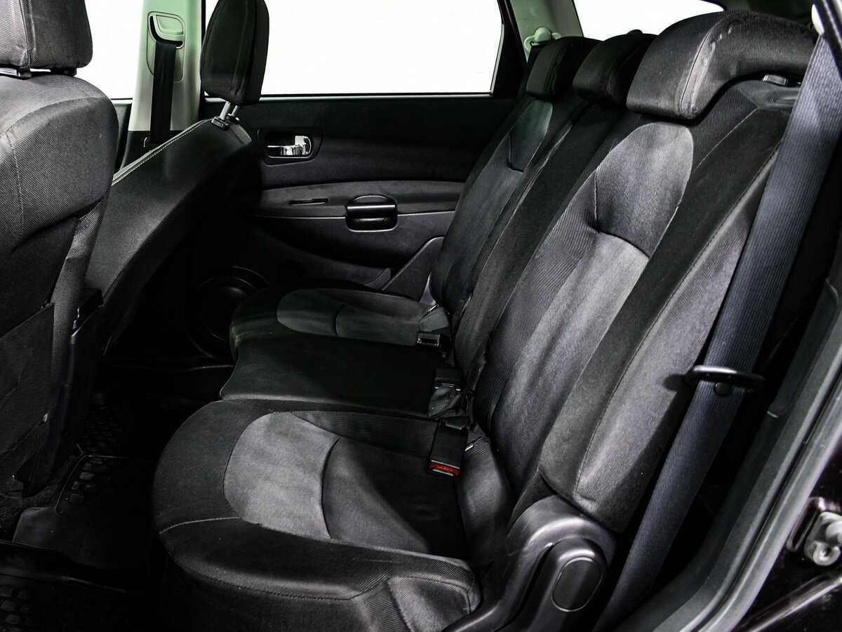 Nissan Qashqai+2 с пробегом — 2010 год. Фото: #10