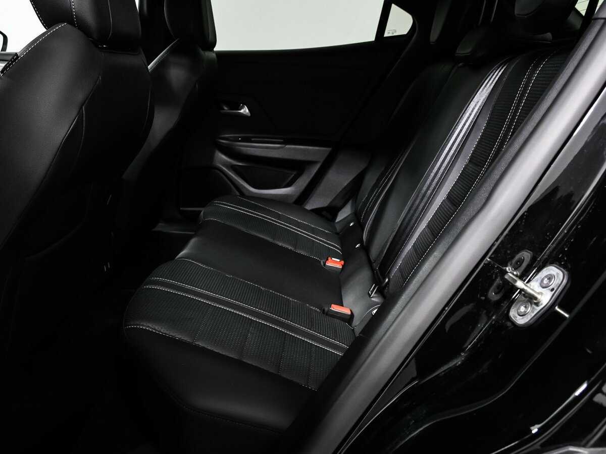 Opel Mokka с пробегом — 2021 год. Фото: #12